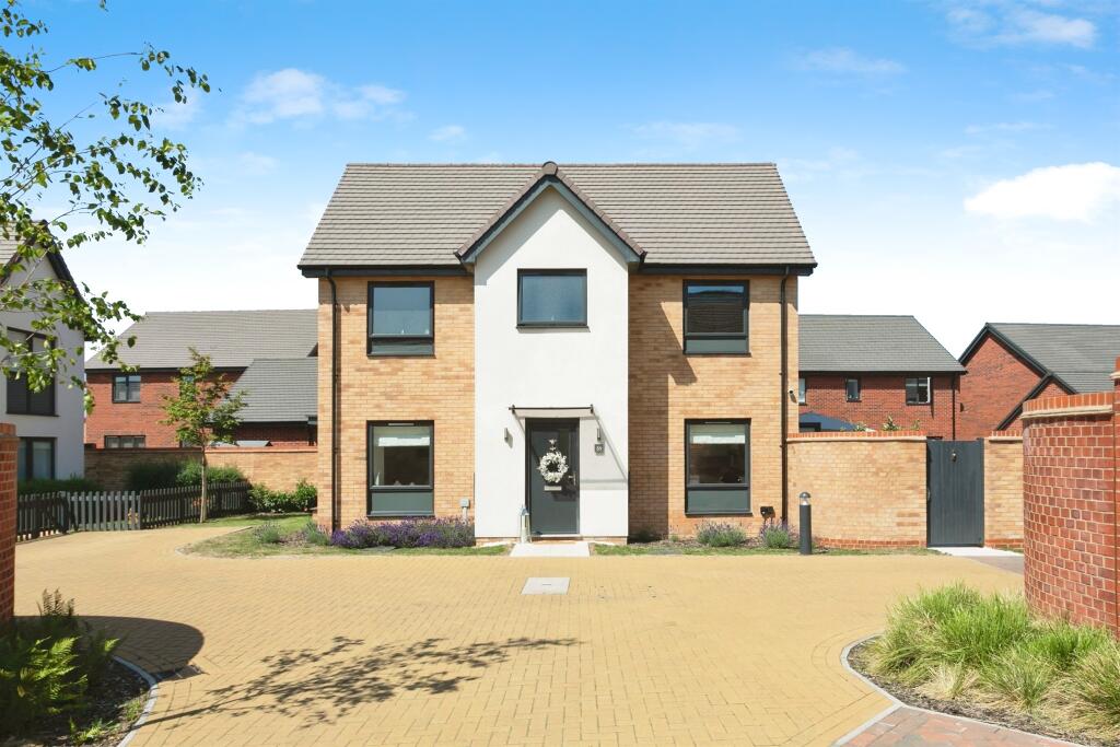 Main image of property: Montgomery Way, Glebe Farm, Milton Keynes