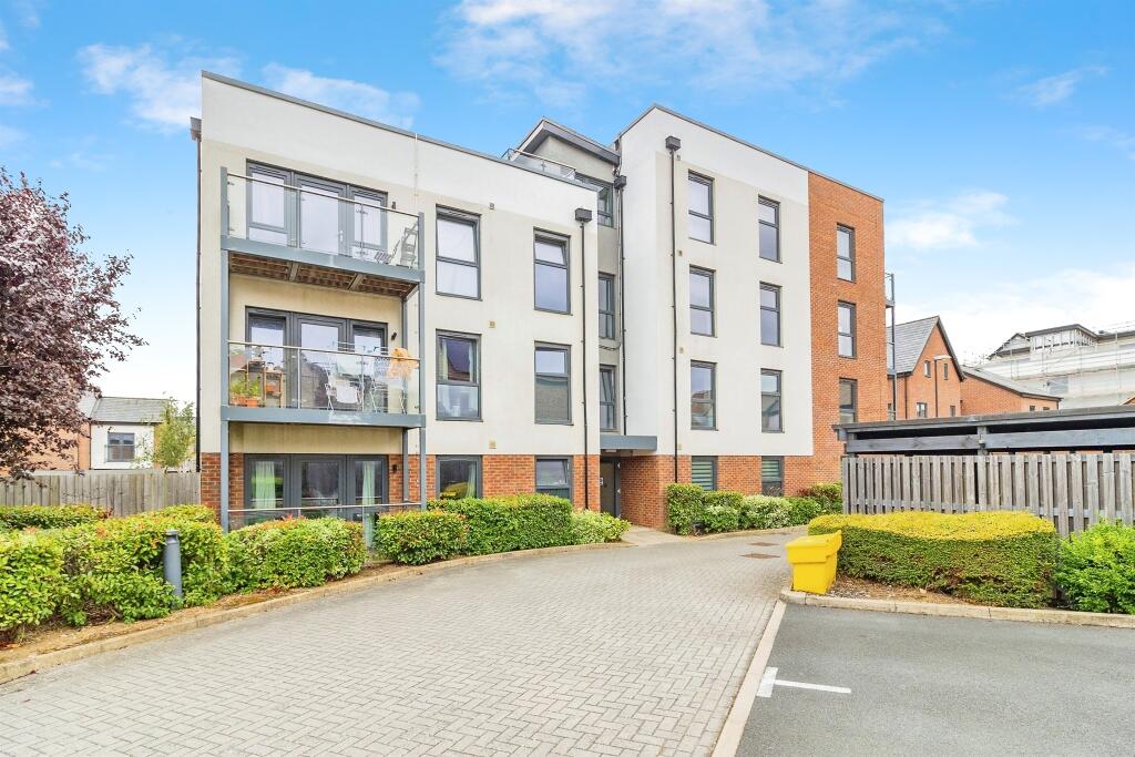 Main image of property: Gambit Avenue, Oakgrove, Milton Keynes