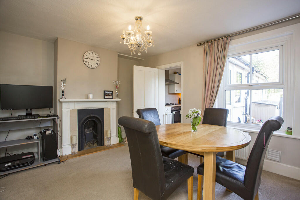 3 bedroom semidetached house for sale in Shrub Lane, Burwash, TN19