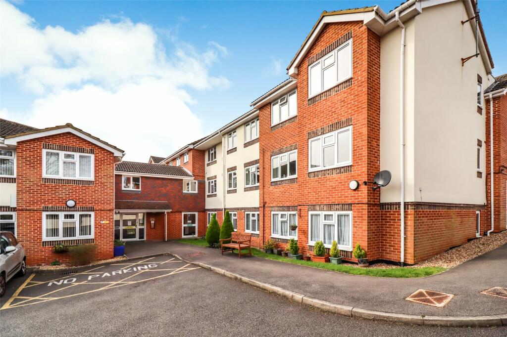 1 bedroom apartment for sale in Clare Court, Clarence Road, Fleet ...