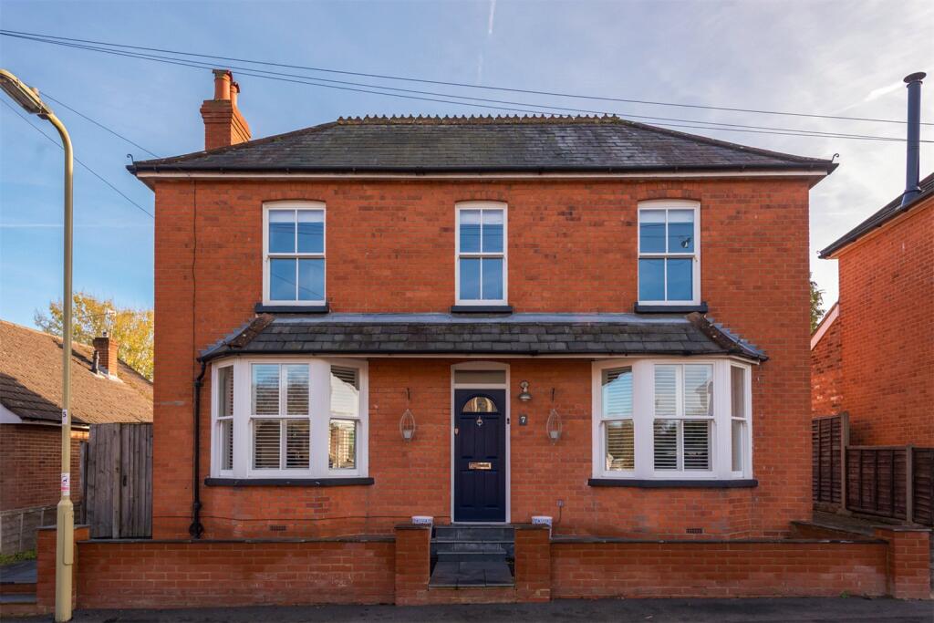 Main image of property: Castle Street, Fleet, Hampshire, GU52