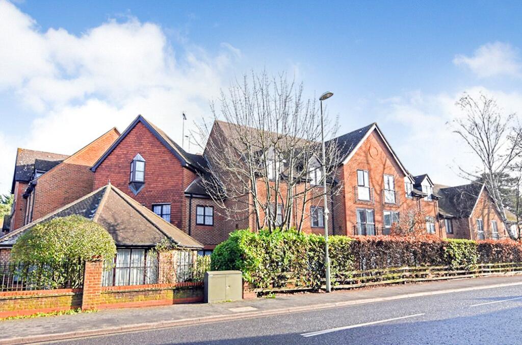Main image of property: Pinewood Court, Fleet, Hampshire, GU51