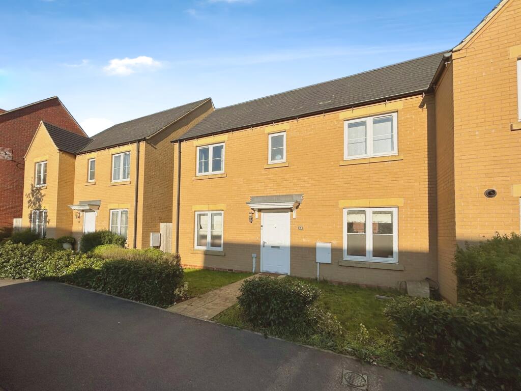 Main image of property: Longford Park Road, Banbury, Oxfordshire