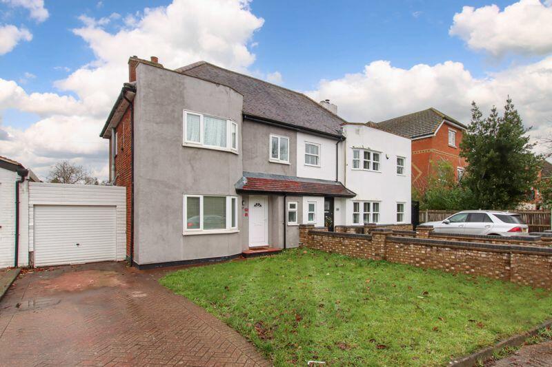 Main image of property: Adeyfield Road, Hemel Hempstead