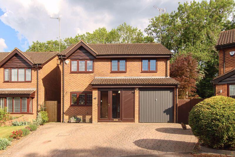 Main image of property: Hunters Oak, Hemel Hempstead