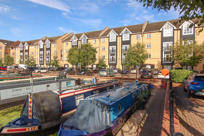 Main image of property: Evans Wharf, Hemel Hempstead