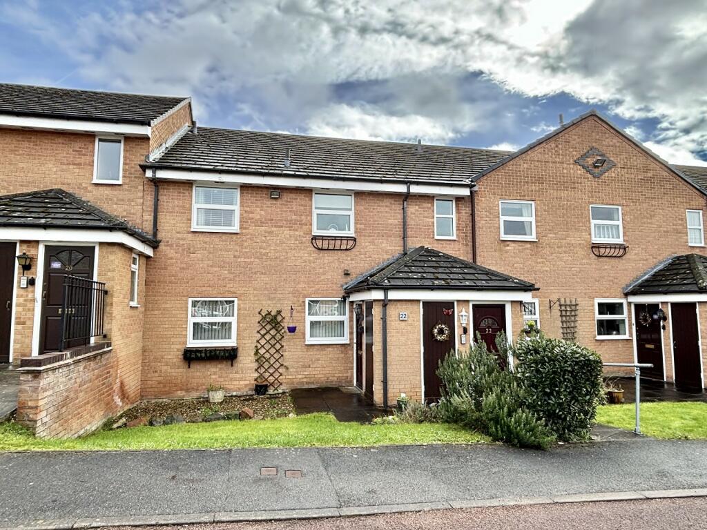 2 bedroom ground floor flat for sale in Winterburn Garden, Whetstone