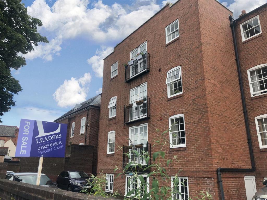 1 bedroom apartment for sale in Bath Road, Worcester, WR5