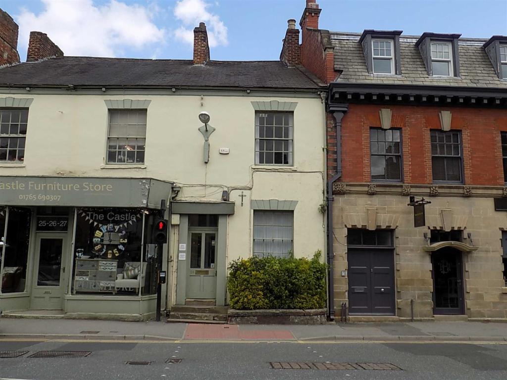 Office for rent in North Street, Ripon, HG4