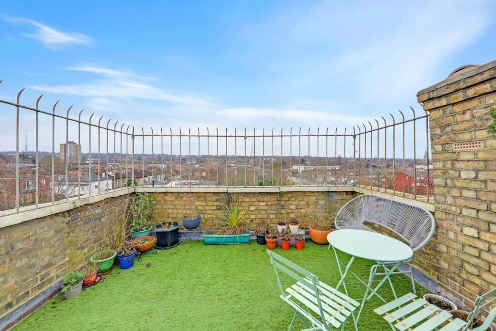 Main image of property: Croydon Road, Penge, London