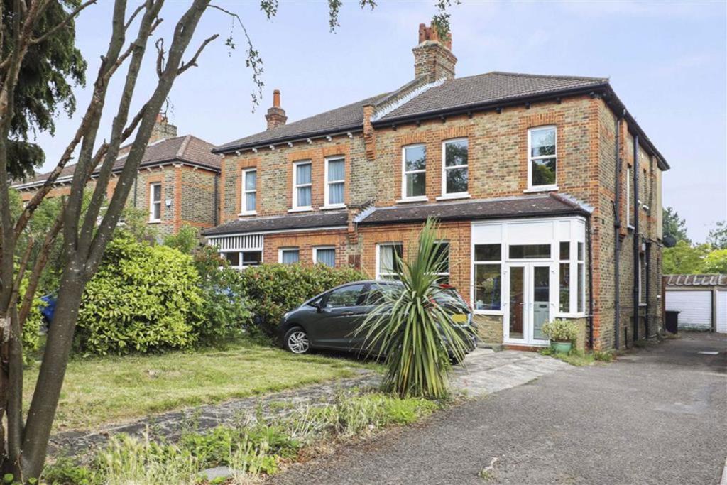 4 bedroom house for sale in Kent House Road, Beckenham, Kent, BR3