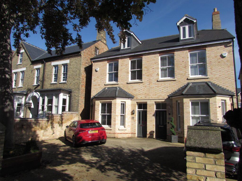 Main image of property: Lansdowne Road