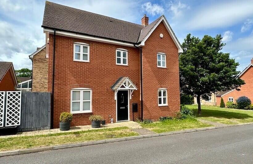 Main image of property: Chamberlain Way MK42