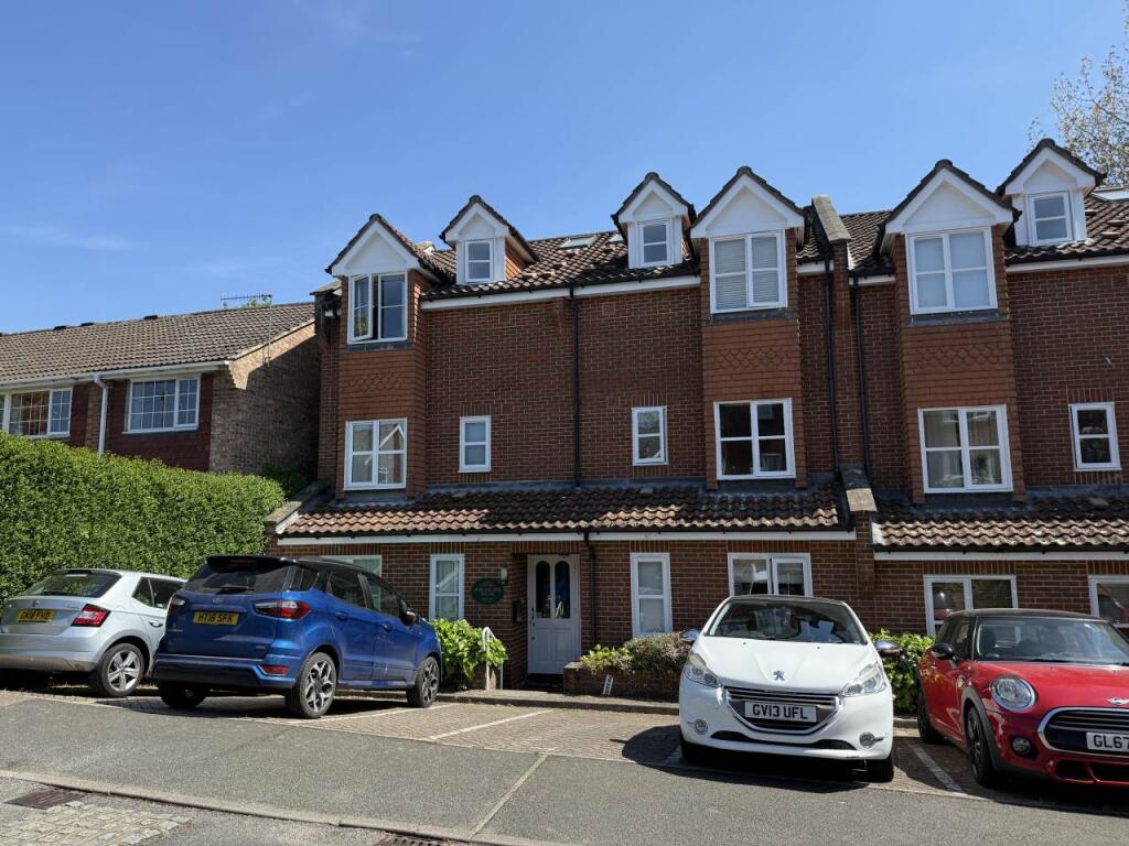 Main image of property: Hasletts Close, Tunbridge Wells, Kent