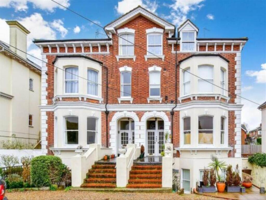 Main image of property: 35 Woodbury Park Road, Tunbridge Wells, Kent