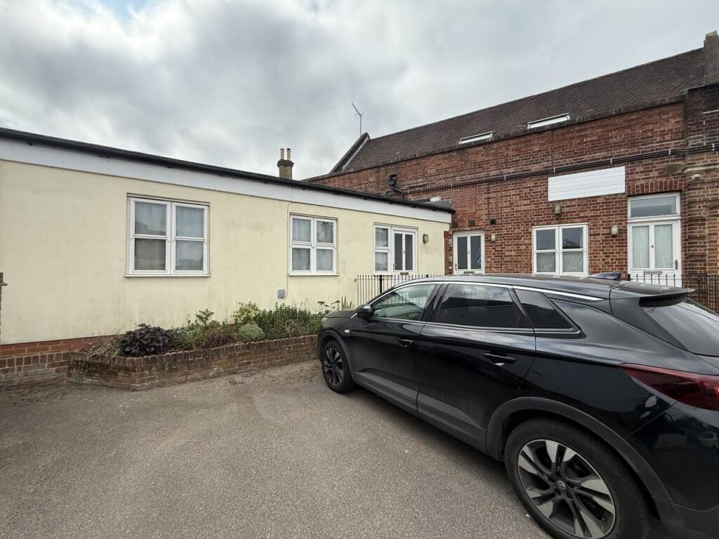 Main image of property: 110 St James Road, Tunbridge Wells, Kent