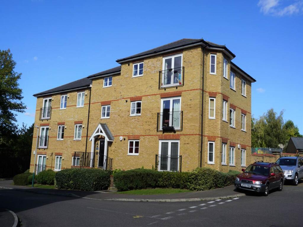 Main image of property: Brockenhurst Court, 1 Underwood Rise, Tunbridge Wells
