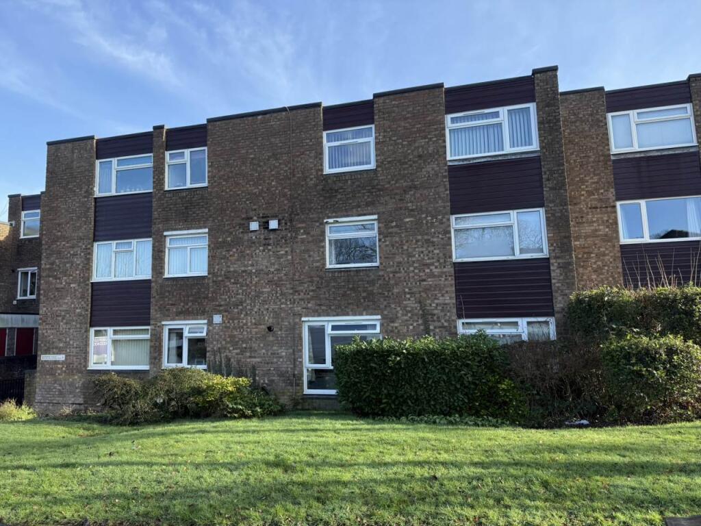 Main image of property: Hunters Court, Showfields Road, Tunbridge Wells