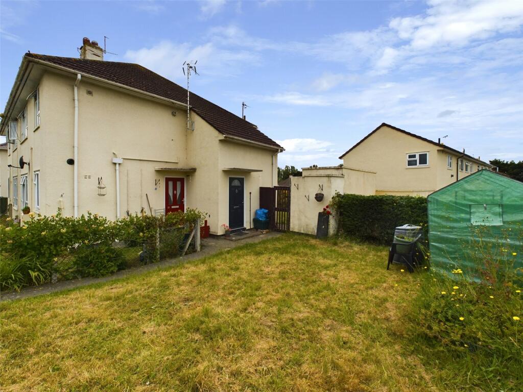 1 bedroom for sale in Penhill Road, Matson, Gloucester