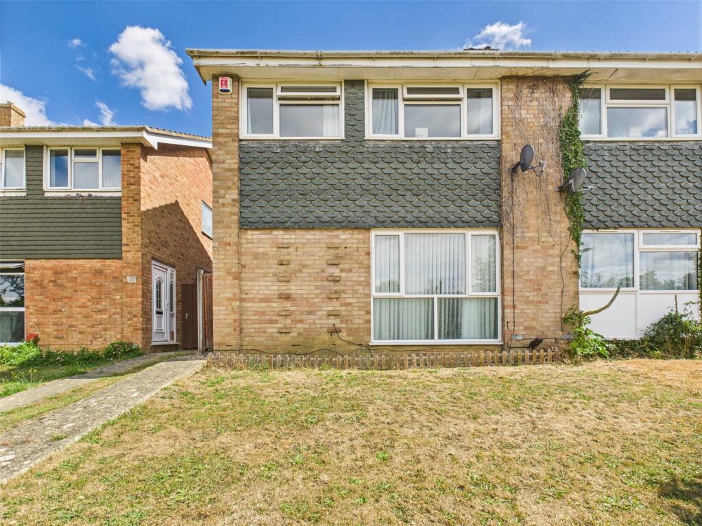 Main image of property: Stonechat Avenue, Abbeydale, Gloucester, Gloucestershire, GL4