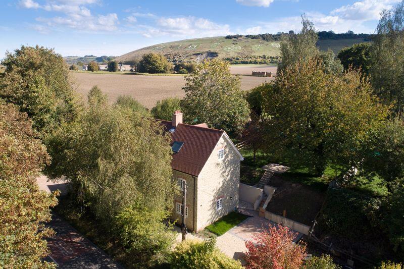 Main image of property: Fovant