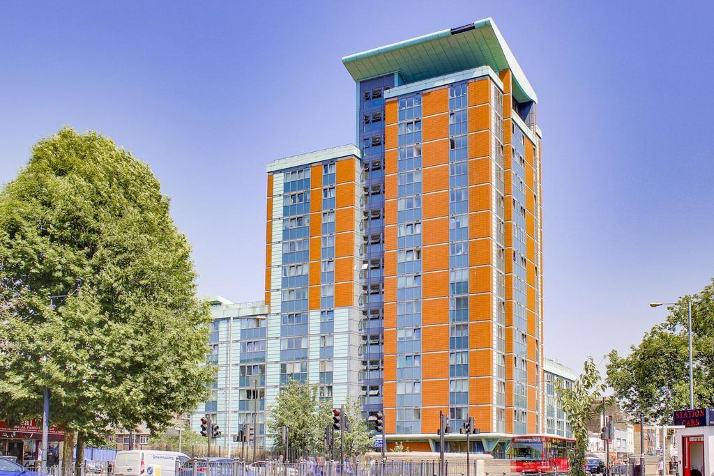 Main image of property: East India Dock Road, London, E14