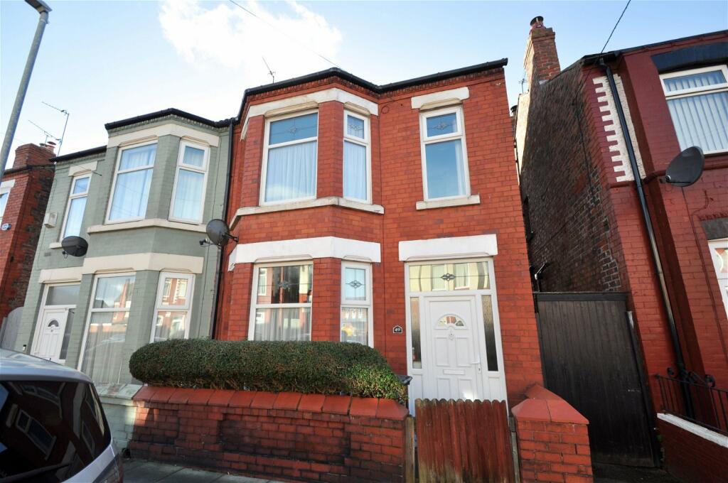 3 bedroom semidetached house for sale in Valkyrie Road, Wallasey, CH45