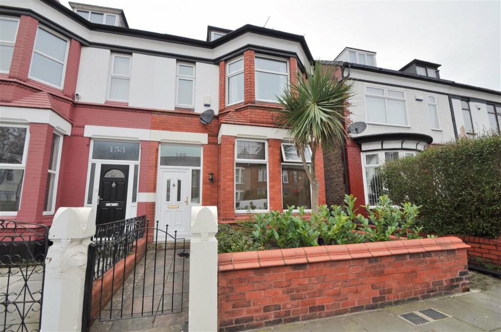 1 bedroom ground floor flat for sale in Rake Lane, Wallasey, CH45