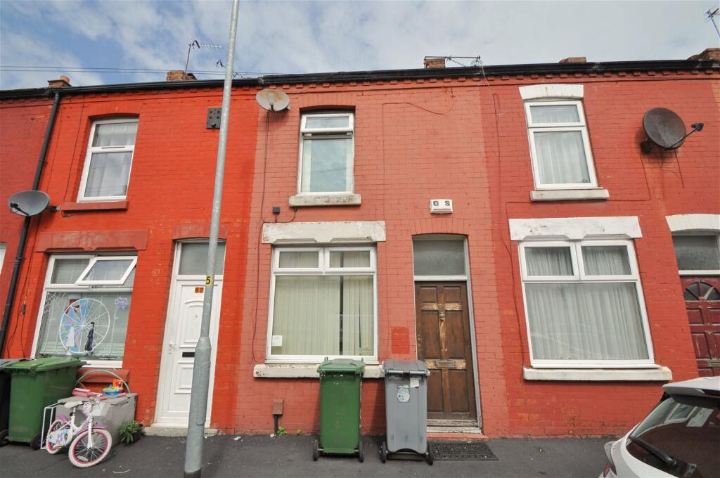 2 bedroom terraced house for sale in Silverlea Avenue, Wallasey, CH45