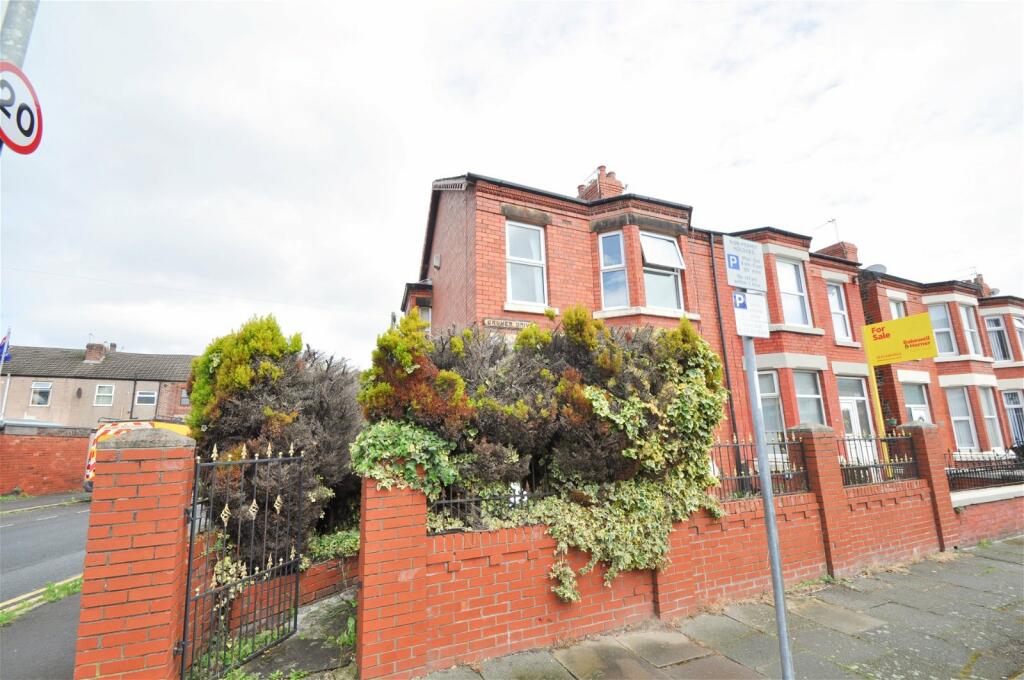 3 bedroom semidetached house for sale in Cromer Drive, Wallasey, CH45