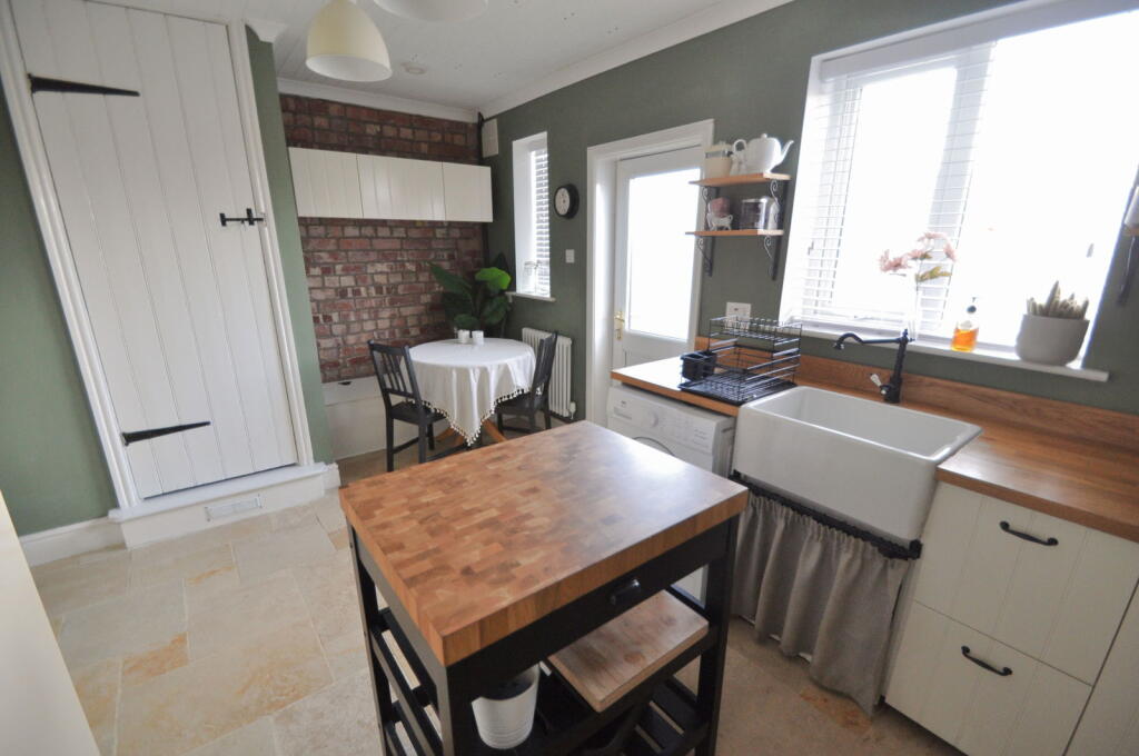 Additional property image - Sunnyside, Moreton