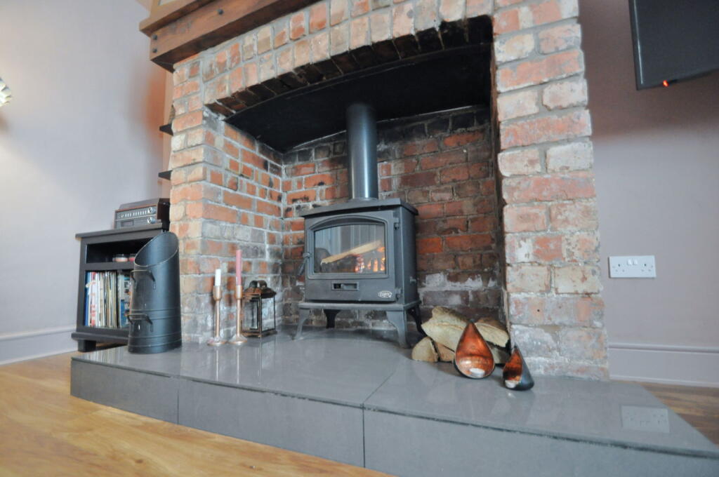 Additional property image - Sunnyside, Moreton