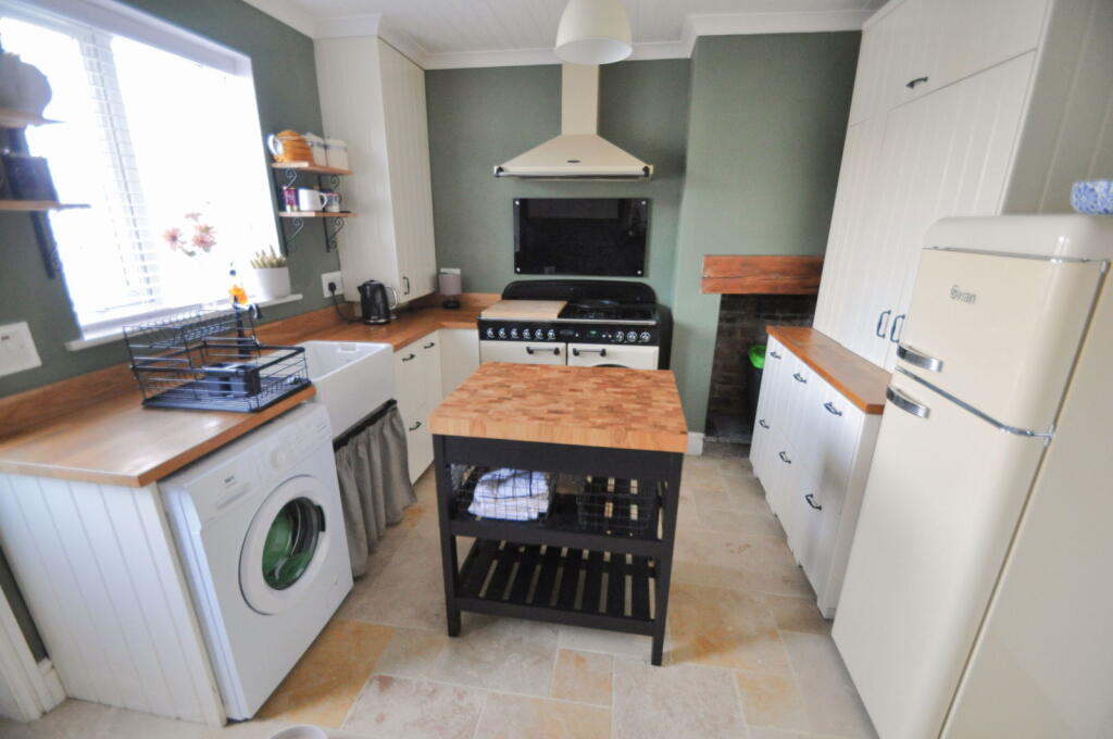 Additional property image - Sunnyside, Moreton