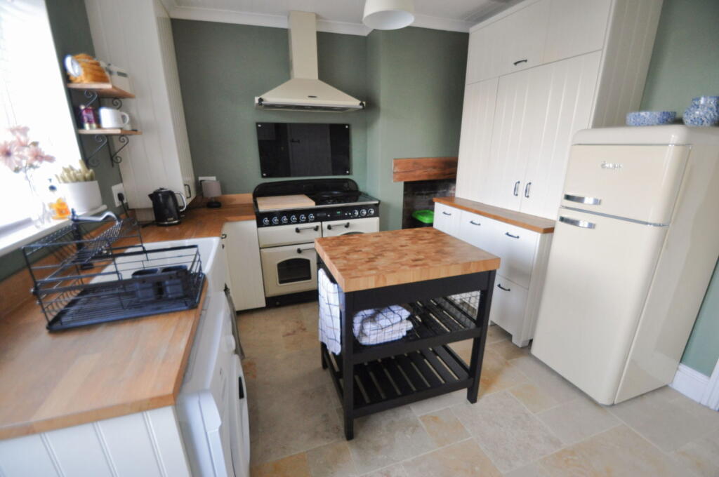 Additional property image - Sunnyside, Moreton