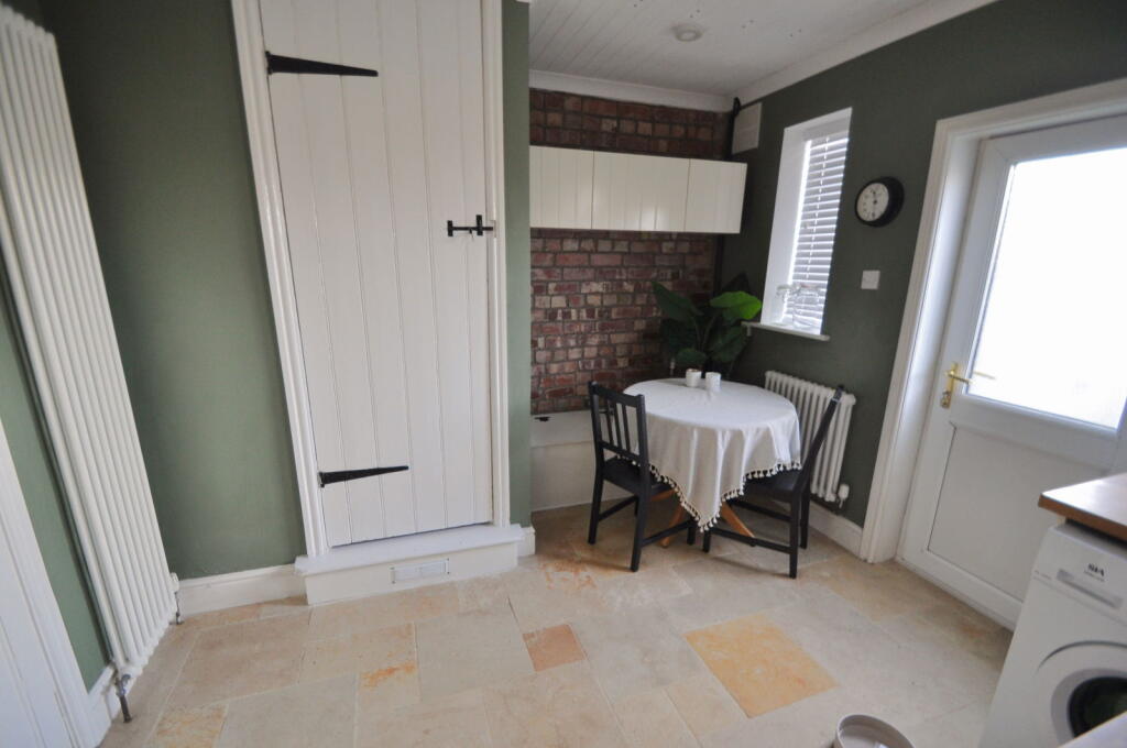 Additional property image - Sunnyside, Moreton