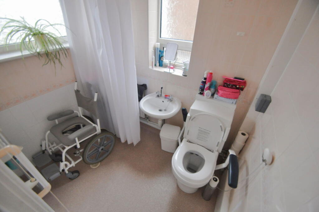 Additional property image - Longacre Close, Wallasey