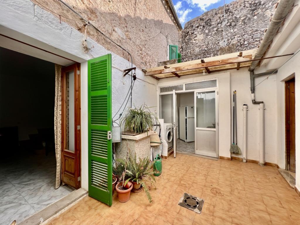 4 bedroom village house for sale in Balearic Islands, Mallorca, Costitx