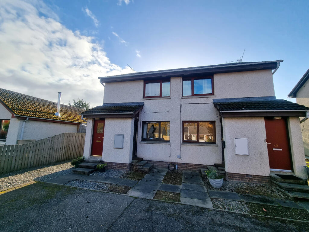 1 bedroom apartment for sale in *BACK ON THE MARKET*, 42 Corrour Road