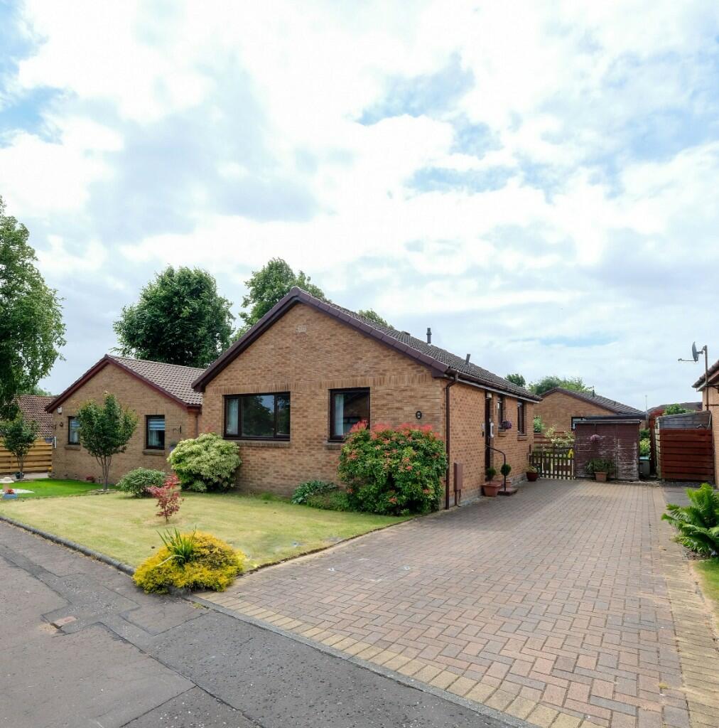 2 bedroom detached bungalow for sale in 14 Carrick Drive, Dalgety Bay