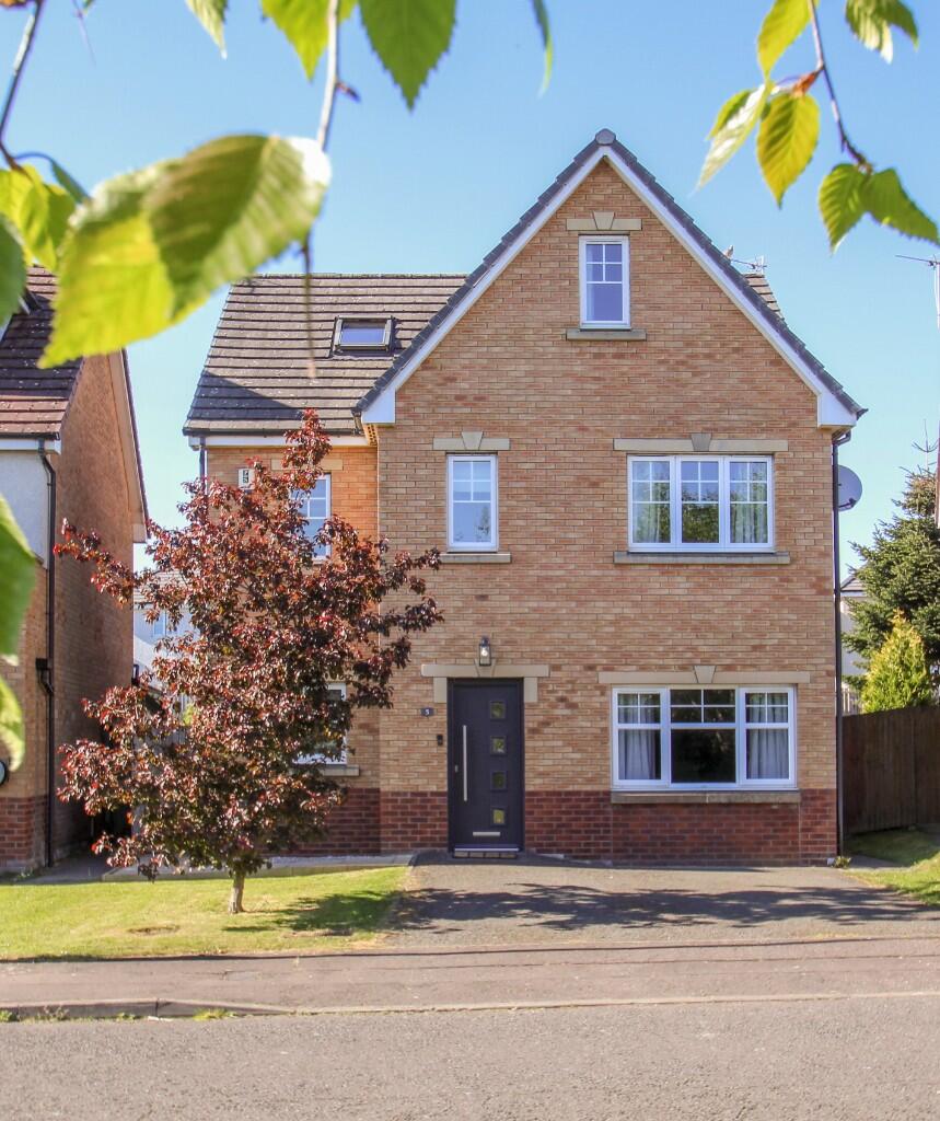 Main image of property: 5 Birnam Gardens, Dunfermline, Fife, KY11 8FQ