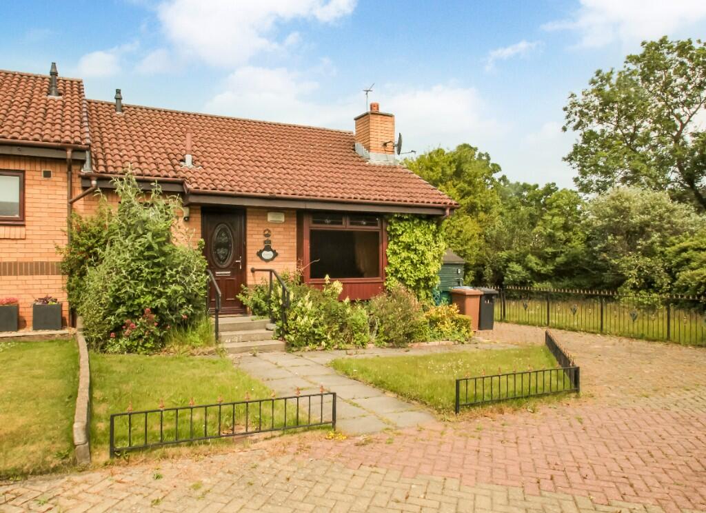 Main image of property: 23 Johnston Terrace, Windygates, Fife, KY8 5DW