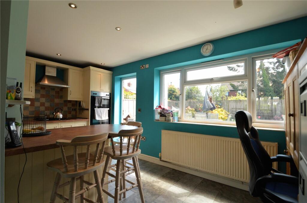 3 bedroom house for sale in 2 Summit Road, Clows Top, Kidderminster, Worcestershire, DY14