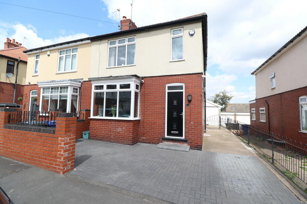 3 bedroom semidetached house for sale in Tennyson Avenue, Mexborough, S64