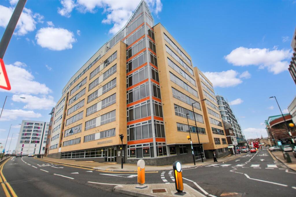 Main image of property: Harrow HA1