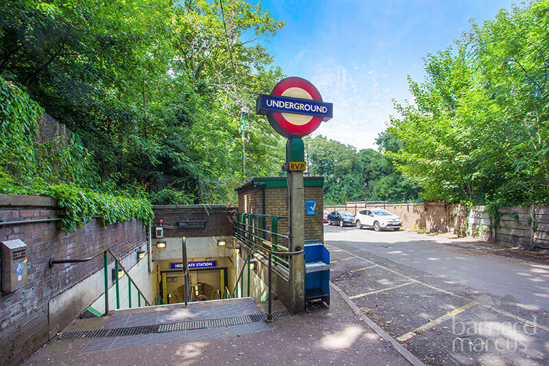 Main image of property: Hillside Gardens, Highgate