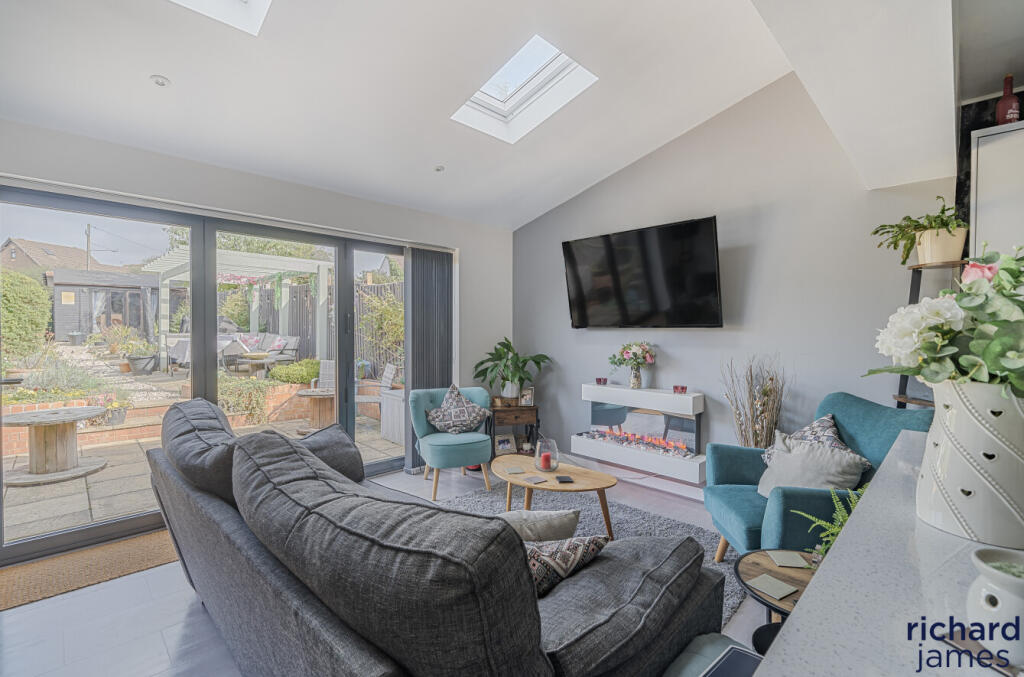 Main image of property: New Road, Royal Wootton Bassett, North Wiltshire, SN4