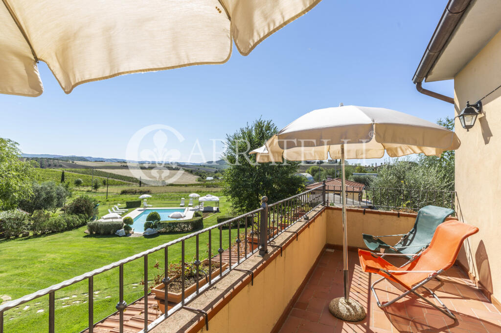 6 bedroom farm house for sale in Tuscany, Grosseto, Scansano, Italy
