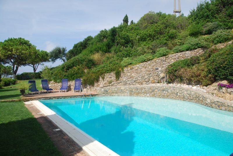 7 bedroom villa for sale in Tuscany, Grosseto, Porto Ercole, Italy