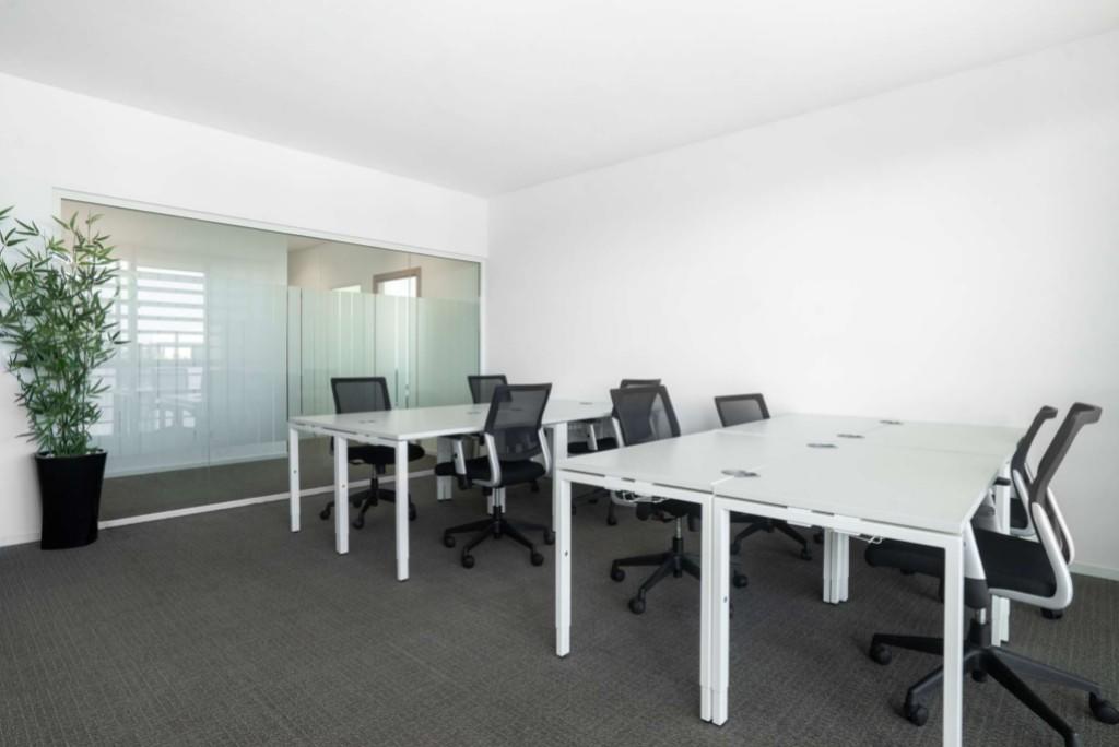 Additional property image - Great Victoria Street, Belfast, County Antrim, Northern Ireland, BT2