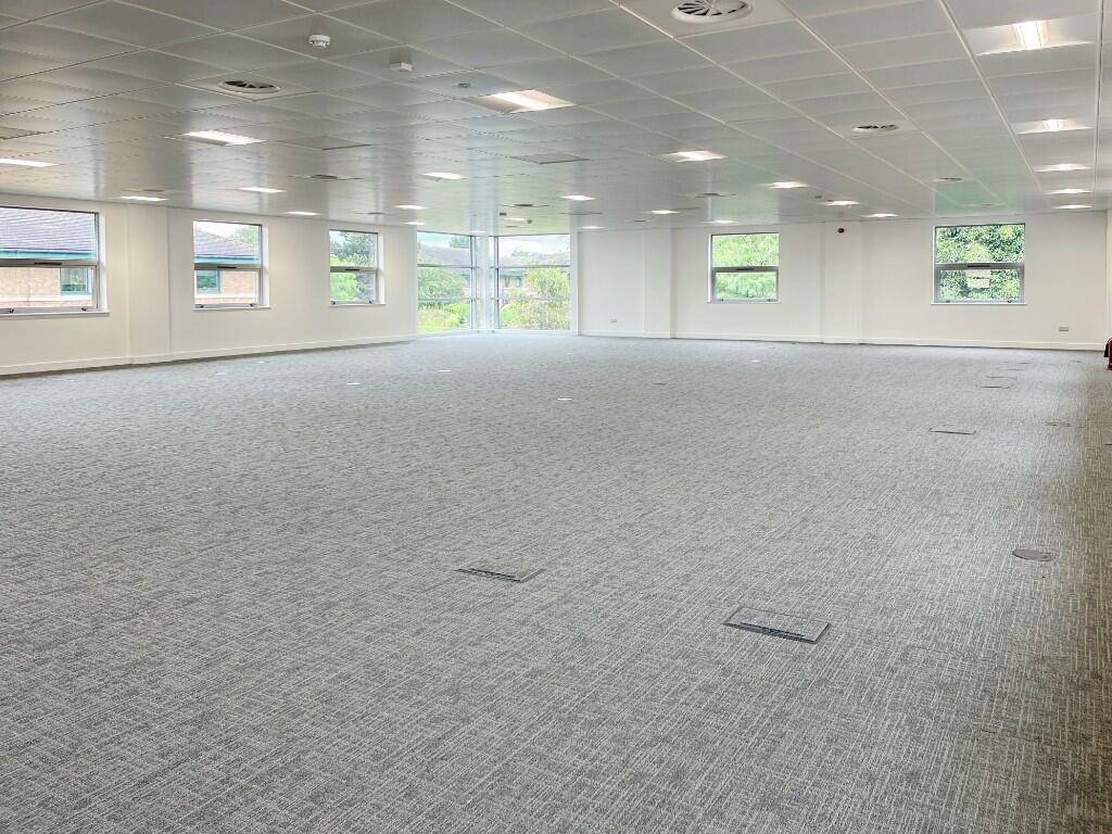 Additional property image - Solihull Parkway, B37 7WY